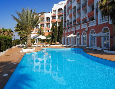 Piscinas En Adra