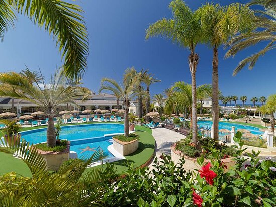 Piscinas En Arona