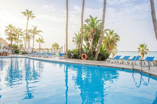 Piscinas En Benalmádena