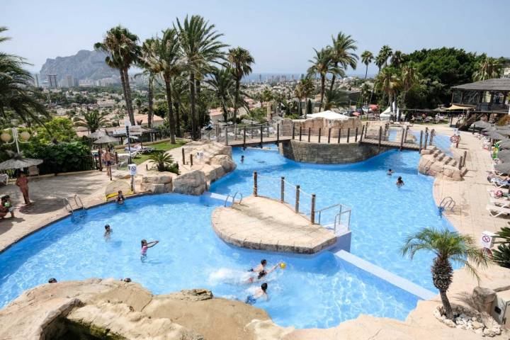 Piscinas En Calpe