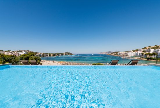 Piscinas En Calviá