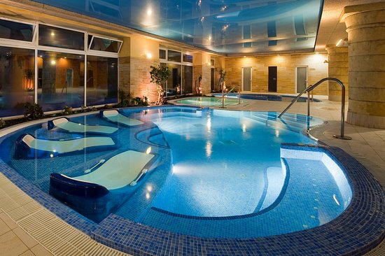 Piscinas En Estepona