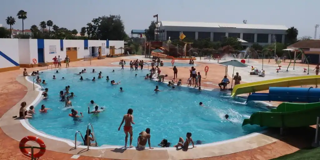 Piscinas En Huelva