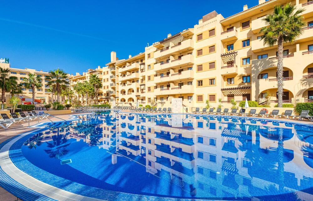 Piscinas En Los Alcázares