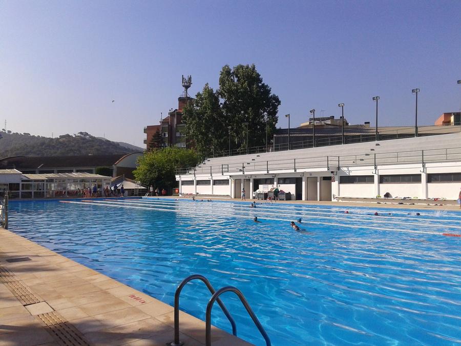 Piscinas En Moncada Y Reixach
