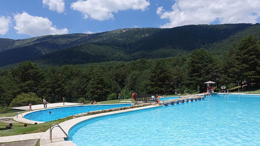 Piscinas En Navalcarnero