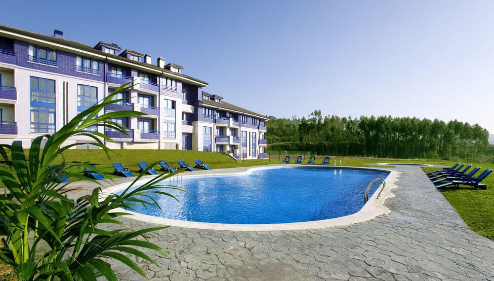 Piscinas En Piélagos