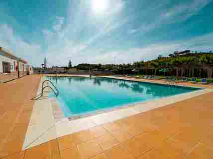 Piscinas En Rincón De La Victoria