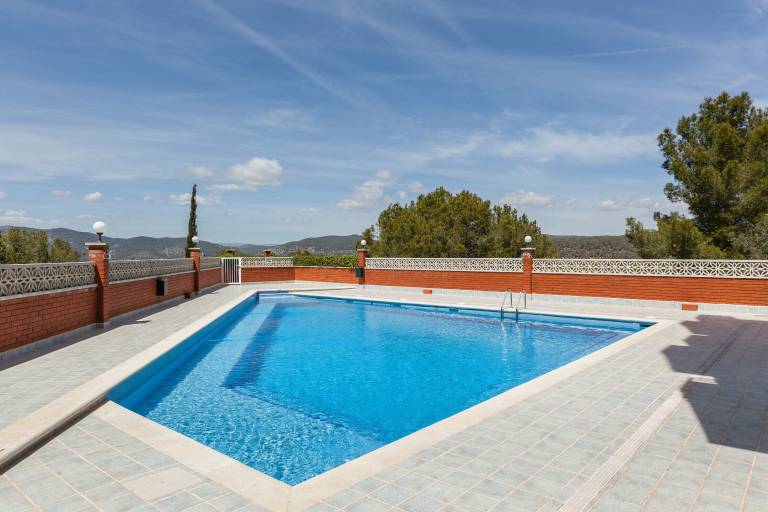 Piscinas En San Pedro De Ribas
