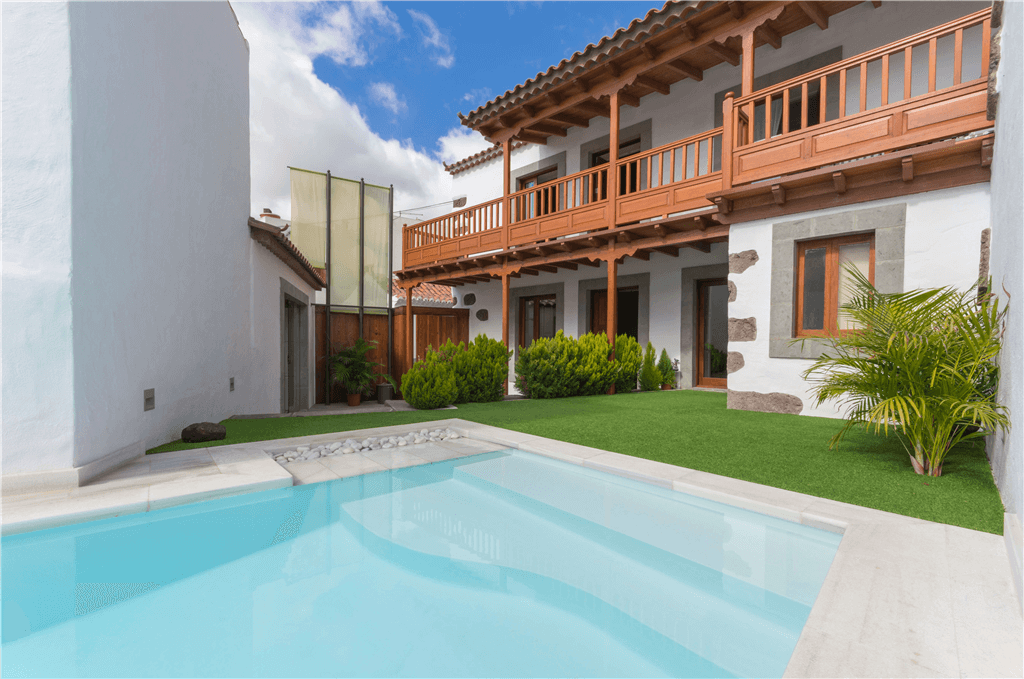Piscinas En Santa Lucía De Tirajana