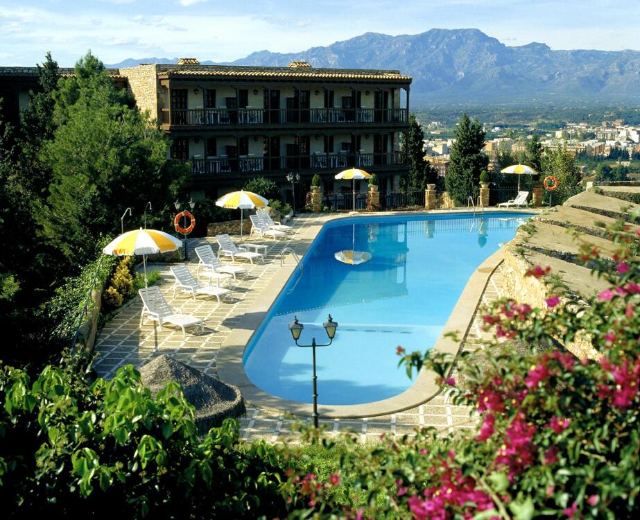 Piscinas En Tortosa