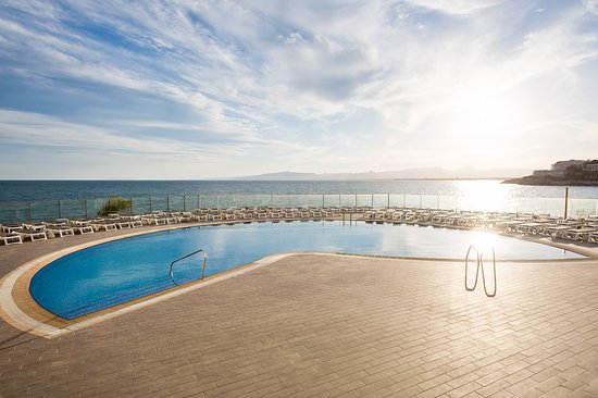 Piscinas En Vendrell