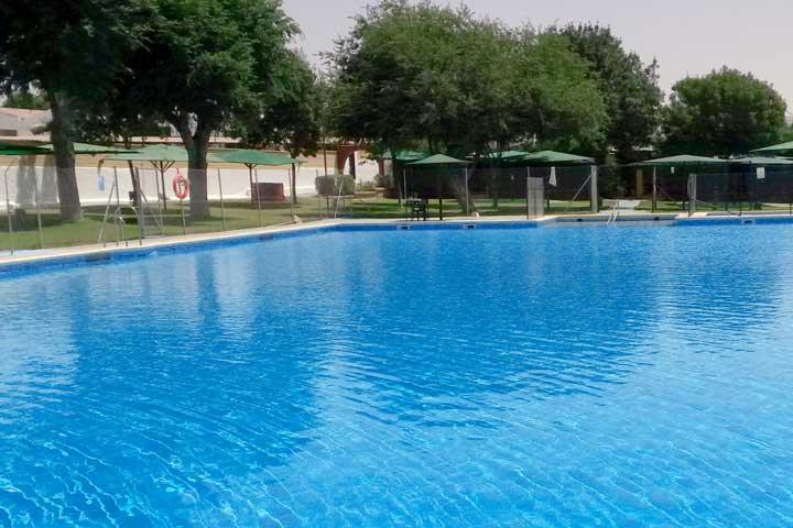 Piscina De Julián Y Leo