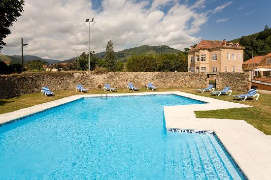 Piscina De Las Fraguas