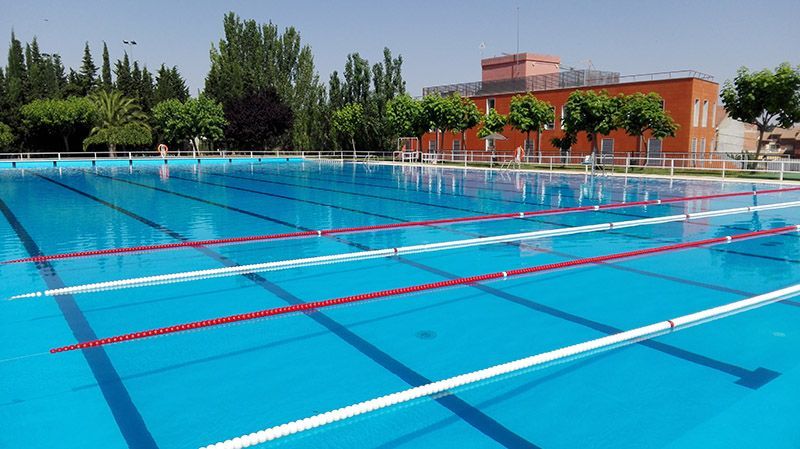 Piscina De Verano Municipal De Natación