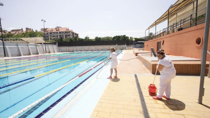 Piscina Municipal Feria