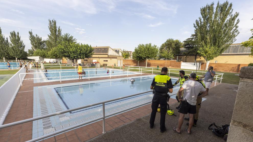 Piscinas De Bomberos De Zaragoza