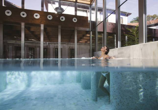 Piscinas De Las Caldas