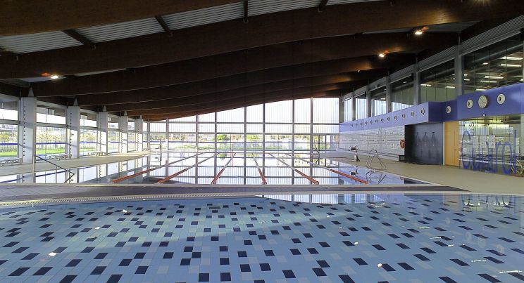 Piscinas Municipales De L