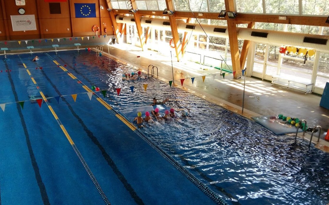 Polideportivo Municipal Entremontes
